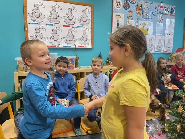 Světové Vánoce a besídka 1.A