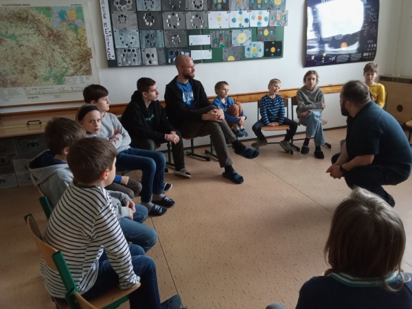 Návštěva Školního parlamentu ze ZŠ Poznávání z Prahy