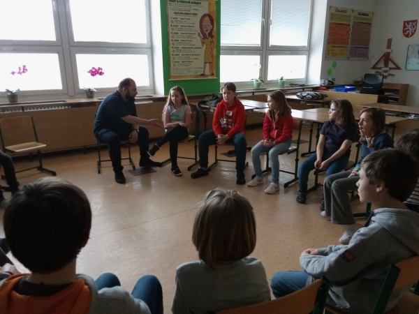 Návštěva Školního parlamentu ze ZŠ Poznávání z Prahy