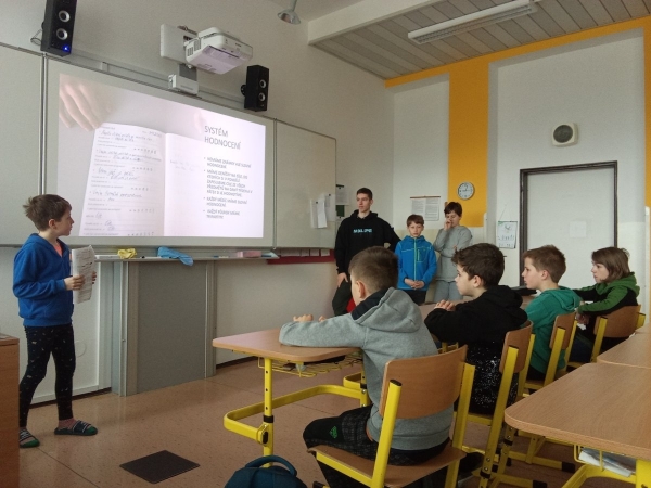 Návštěva Školního parlamentu ze ZŠ Poznávání z Prahy