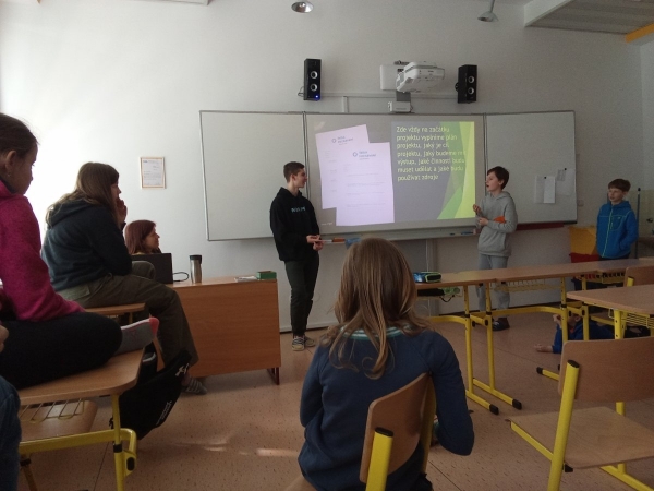 Návštěva Školního parlamentu ze ZŠ Poznávání z Prahy