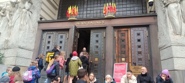 Exkurze Školního parlamentu do ZŠ Poznávání v Praze