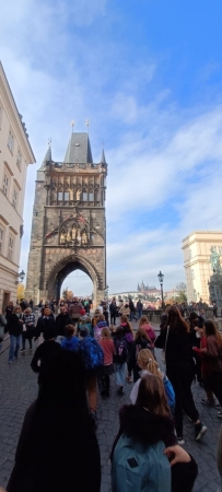 Exkurze Školního parlamentu do ZŠ Poznávání v Praze