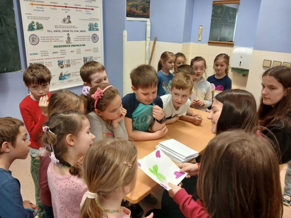 Přáníčka pro štěstí od žáků 1.A a 1.B