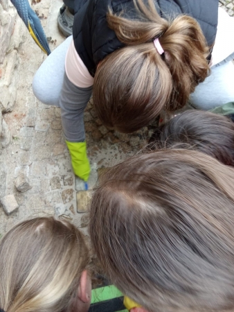 Čištění Stolpersteinů