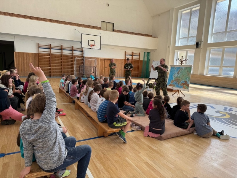 Návštěva vojáků z Univerzity obrany