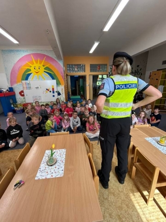 Návštěva paní policistky v naší MŠ