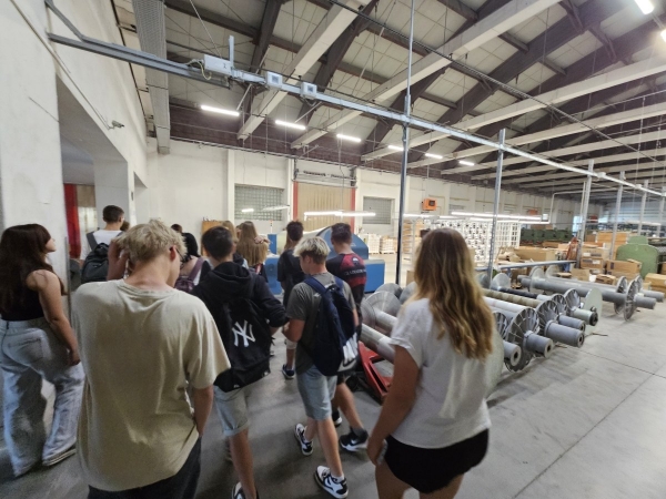 Exkurze 8. třídy – Microtex, Panská sýpka