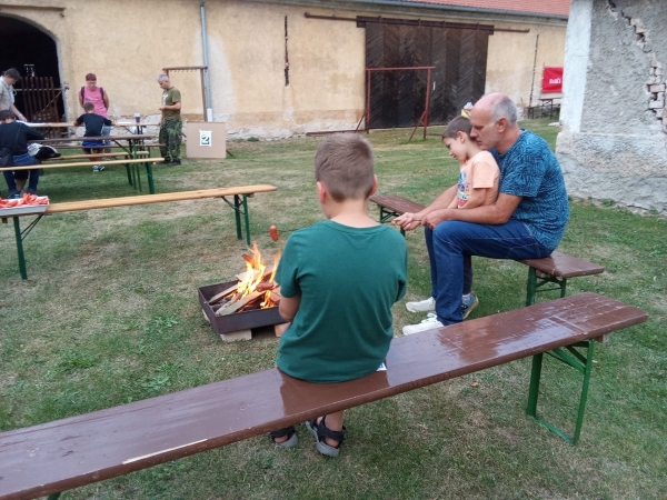 Ahoj prázdniny!