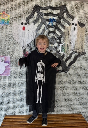 Halloweenské dovádění v první třídě