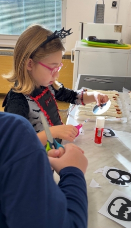 Halloweenské dovádění v první třídě