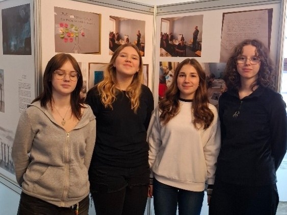 Konference na mikulovském zámku