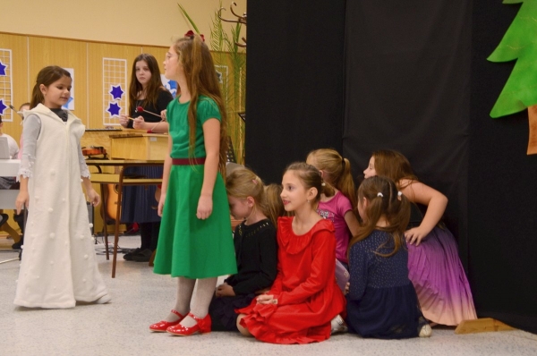 Večírek pro seniory – představení žáků ZUŠ a hudebně-dramatického kroužku