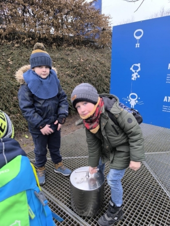 Výlet do planetária