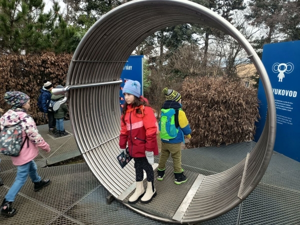 Výlet do planetária