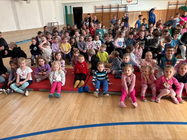 Divadlo Pernštejni ve školce