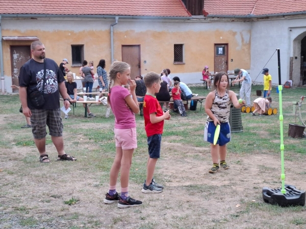 Ahoj prázdniny!