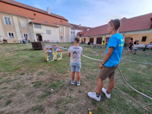 Ahoj prázdniny!