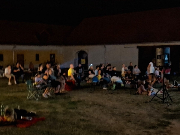 Ahoj prázdniny!