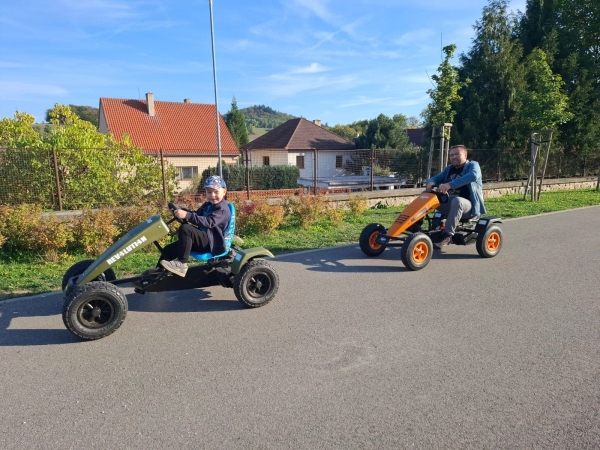 Co-spolupráce Lomnická stezka