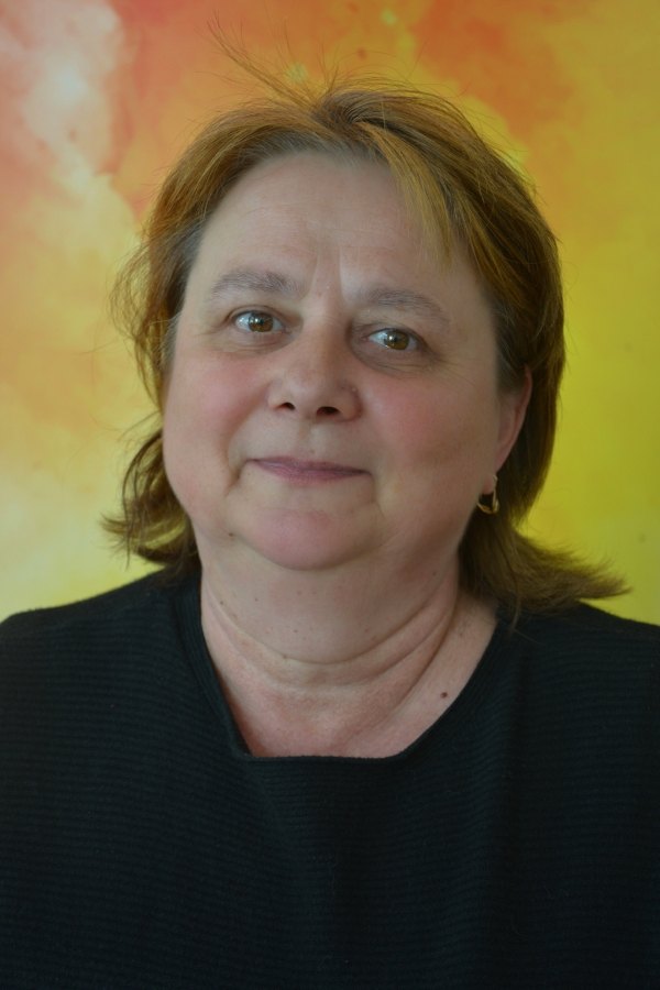 Mgr. Helena Veselá